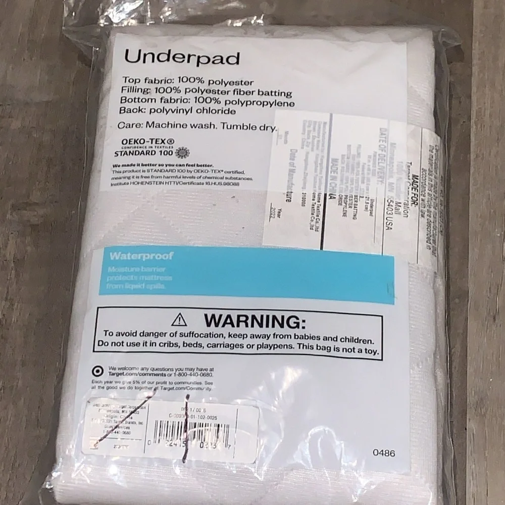 Room Essential Underpad. Certified Standard 100 by Oeko-Tex.